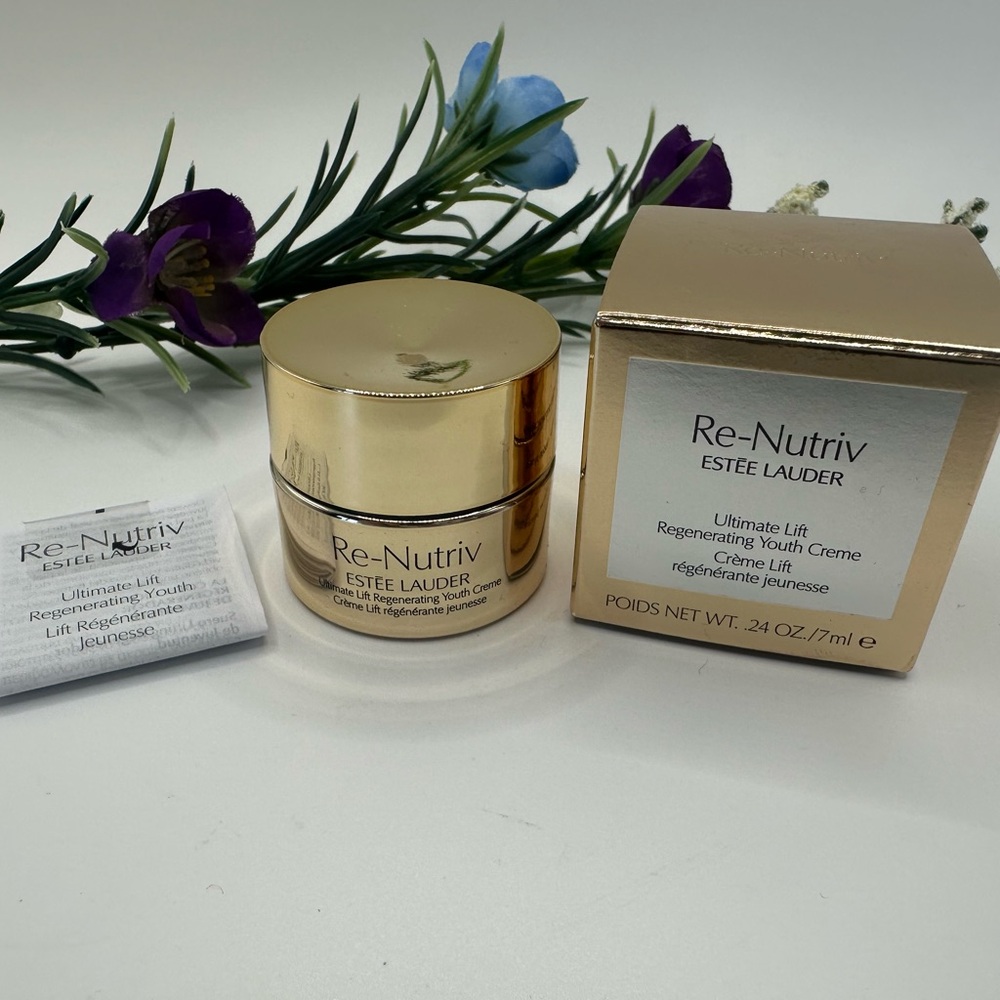 Estee Lauder Re-Nutriv Ultimate Lift Regenerating Youth Creme ~ New!